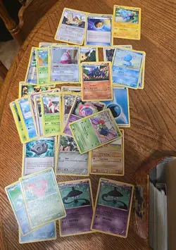 Pokemon TCG 226 Card Lot **RANDOM/BASIC** - Image 4