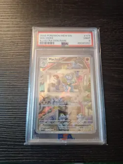 2023 Machoke Illustration Rare #177/165 S&V Mew en 151 Pokemon PSA 9 Mint - Image 1