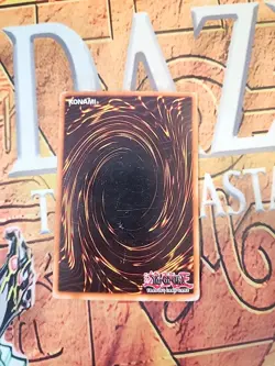 Dark Magician Knight ROD-EN001 Parallel Secret Rare HP/DMG Yugioh - Image 2