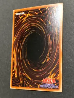 Yugioh Dark Magician P4-02 Premium Pack 4 Japanese Ultra Rare Holo Vintage 2001 - Image 5