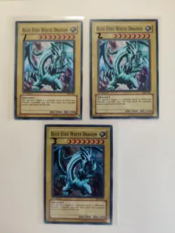 3x Blue-Eyes White Dragon SKE-001 1st Ed Super Rare Yu-Gi-Oh! MP - Image 1