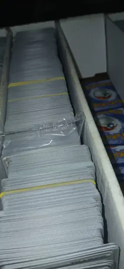 Pokemon X1000 Plus Mixed Cards Storage Unit Find Nm Lp - Image 1