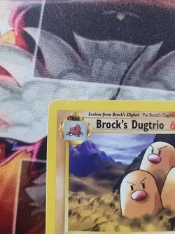 Brock's Dugtrio 22/132 Rare Pokemon 2000 Gym Challenge LP - Image 2