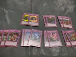 YU-GI-OH TRAPTRIX DECK WITH SLEEVES - Image 3