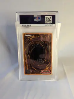 Yu-Gi-Oh Dark Magician Girl 2022 Tin of the Pharaoh's Gods 1st Edition - Image 2
