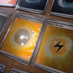 Pokemon 19 x Reverse Holo Energy Cards - Pokemon TCG - Prismatic, 151, Shrouded - Image 5