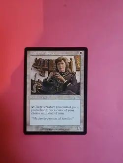 Mother of Runes Urza's Legacy Regular - Image 1