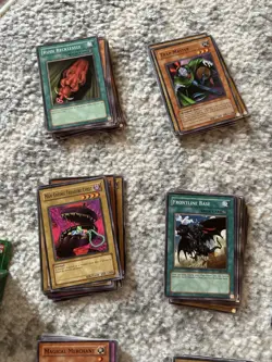 Yu-Gi-Oh Lot of Cards 320+ Cards Mixed Magic Trap Monster And Toon Cards - Image 2