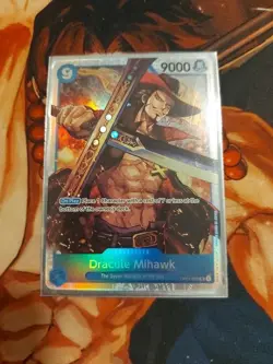 One Piece TCG Dracule Mihawk OP01-070 Super Rare Pre-Errata Card Near Mint - Image 1