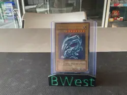 Blue Eyes White Dragon SDK-001 Holo Rare YuGiOh 2002 MP Moderately Played - Image 1