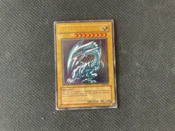 Blue Eyes White Dragon SDK-001 Holo Rare YuGiOh 2002 MP Moderately Played - Image 2