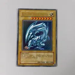 Yu-Gi-Oh! TCG Blue-Eyes White Dragon SDK-001 Ultra Rare - Image 1