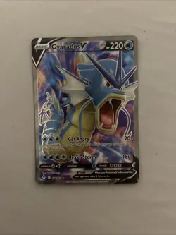 Pokemon TCG Evolving Skies Gyarados v Full Art Ultra Rare Holo Card 171/203 NM - Image 1