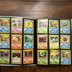 Huge Collection Lot of 100+ Vintage Pokemon Cards 1999 WOTC 💥 - Image 1