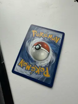 Pokemon TCG Fusion Strike Holo Mew v Alt Art Ultra Rare Card 251/264 - Image 2