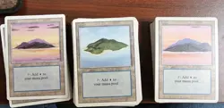 Mtg Revised Islands - x140 x35 A, x60 B, x45 C - Image 1