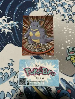 #31 Nidoqueen - Pokemon Topps Textured Holo Card - Black Logo - Image 1