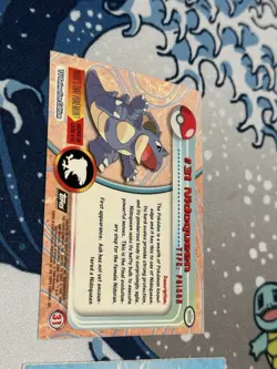 #31 Nidoqueen - Pokemon Topps Textured Holo Card - Black Logo - Image 5