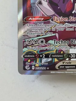 Genesect V (Alternate Full Art) Ultra Rare SWSH08: Fusion Strike 255/264 Pokemon - Image 2