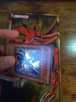 Blue-Eyes Shining Dragon - MOV-EN001 - Super Rare - Limited Edition Yugioh LP - Image 3