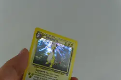 Pokemon TCG Ampharos Neo Genesis 1/111 Holo NM - Image 2