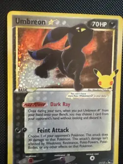 Umbreon Celebrations 17/17 Gold Star Near Mint Condition Pokemon TCG - Image 4