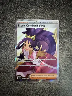 ESPRIT COMBATIF D’IRIS FULL ART - POKEMON 180/159 EV9 JTG AVENTURES ENSEMBLES FR - Image 1