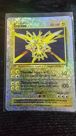 Zapdos Reverse Holo 19/110 - Pokemon Legendary Collection - Near Mint - Image 1