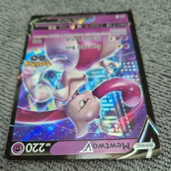 Mewtwo V - SWSH223 - SWSH Black Star Promos, English Pokemon - Image 5