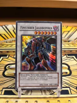 Yugioh Finsterer Jagdbomber CRMS-DE040 Super Rare - Image 1
