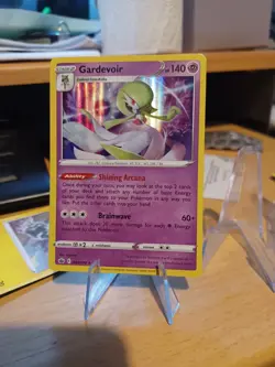 Pokemon Card Gardevoir 061/198 Chilling Reign Holo Rare MINT - Image 1
