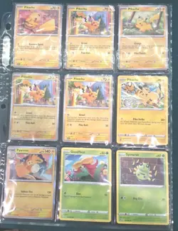 Pokemon TCG lot of 60 trading cards ( including 7 pikachu) - Image 1