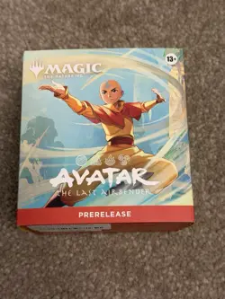 MtG Avatar The Last Airbender PRERELEASE KIT Aang - Image 1