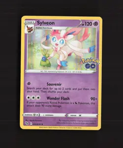 Sylveon 035/078 Pokemon GO Holo Rare Pokemon Card LP - Image 1