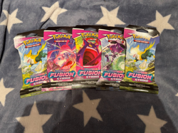 Pokemon TCG Fusion Strike Sleeved Booster X 5 - Image 2