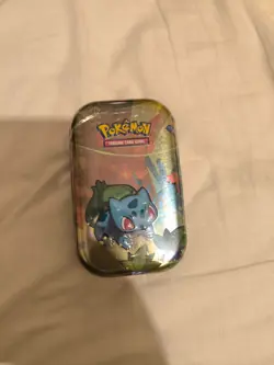 Pokemon TCG Kanto Friends Mini Tin (21080385) Bulbasaur Brand New and Sealed. 820650803857 - Image 1