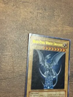 Blue-Eyes White Dragon YAP1-EN001 Anniversary Pack Limited Edition - Image 2
