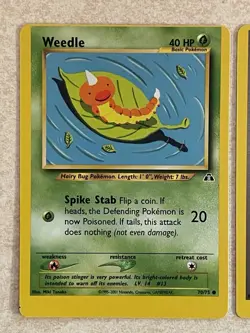 👀MISCUT👀 5 Pokemon Card Lot Neo Discovery miscut error NM/LP Unown!Black Dot👀 - Image 2
