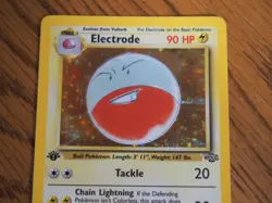 Pokemon 1999 1st Edition Jungle Electrode rare foil card, PSA 8 - Image 5