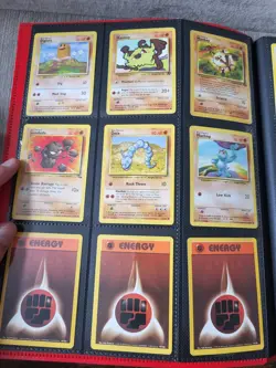 WOTC 1999 Holo Rare Pokemon Card Bundle Base Set Jungle Fossil Binder x81 Cards - Image 2