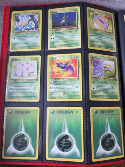 WOTC 1999 Holo Rare Pokemon Card Bundle Base Set Jungle Fossil Binder x81 Cards - Image 4