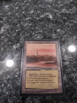 Karakas Magic the Gathering MTG Legends Land Italian NM - Image 1