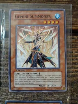 Old Yugioh Cards - Lot B - Image 4