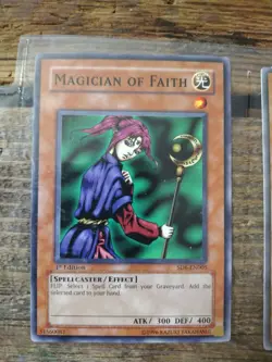 Old Yugioh Cards - Lot R - Image 2