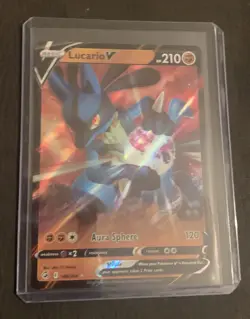 Lucario V 146/264 - Fusion Strike - Ultra Rare Pokemon Card - Near Mint (NM) - Image 1