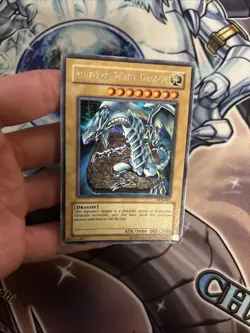 (30) Blue-Eyes White Dragon - You-Gi-Oh! - PCK-001 Prismatic Secret Rare DMG/HP - Image 2