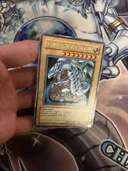(30) Blue-Eyes White Dragon - You-Gi-Oh! - PCK-001 Prismatic Secret Rare DMG/HP - Image 3