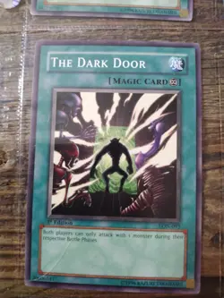 Old Yugioh Cards - Lot L - Image 5
