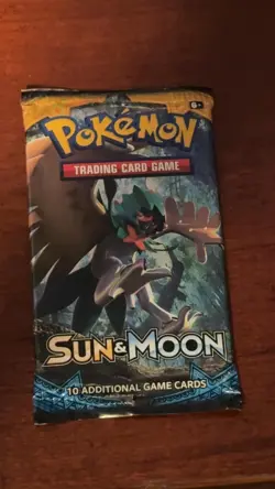 Pokemon Sun & Moon Booster Pack - 10 Cards sealed 820650801945 - Image 1