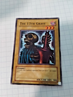 YuGiOh The 13th Grave LOB-014 The Legend of Blue Eyes White Dragon Unlim.-Uncirc - Image 1